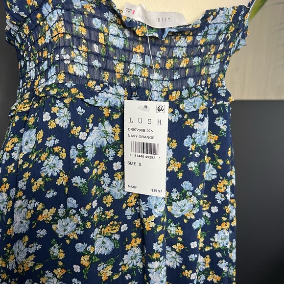 Lush Smocked Cami Floral Print Maxi Dress - Picture 6 of 7